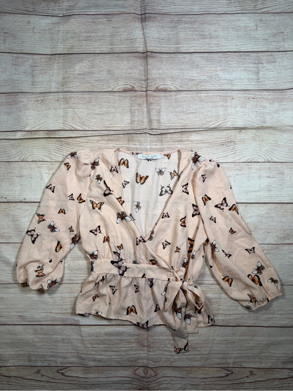 Sweet Rain Blush‎ Pink Butterfly Peplum Blouse